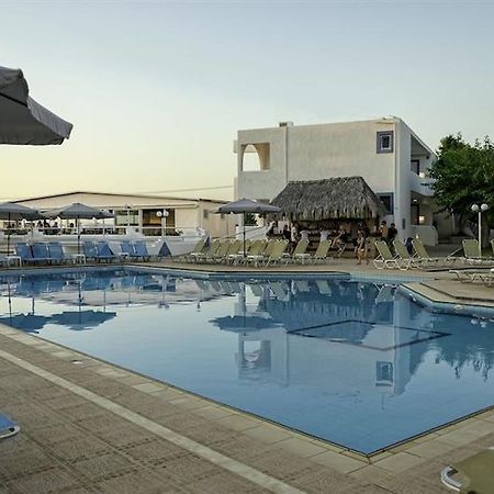 אדליאנוס קומפוס Endless Blue Resort Rethymno מראה חיצוני תמונה