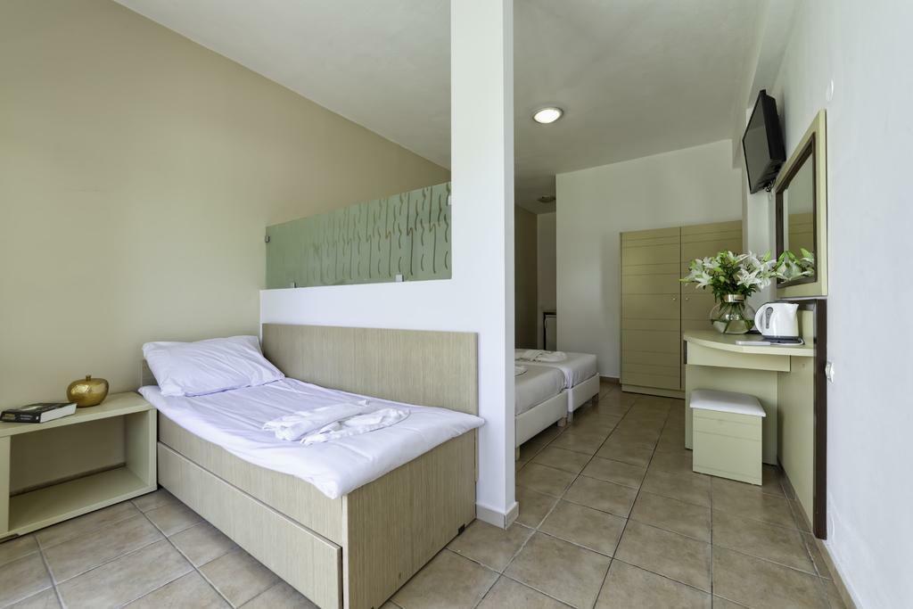 אדליאנוס קומפוס Endless Blue Resort Rethymno מראה חיצוני תמונה