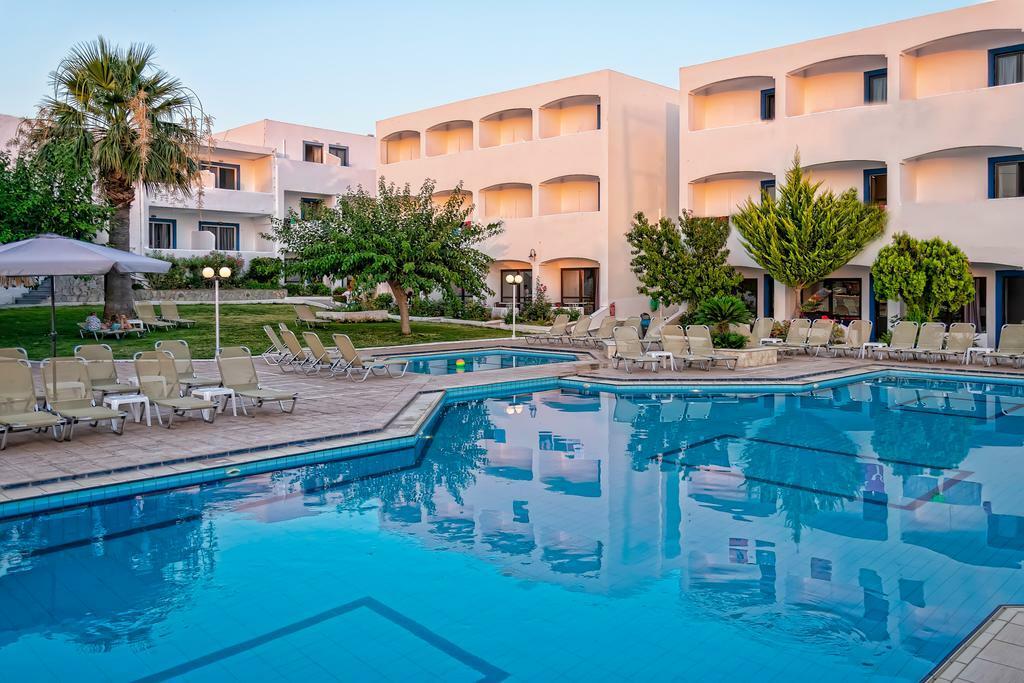 אדליאנוס קומפוס Endless Blue Resort Rethymno מראה חיצוני תמונה